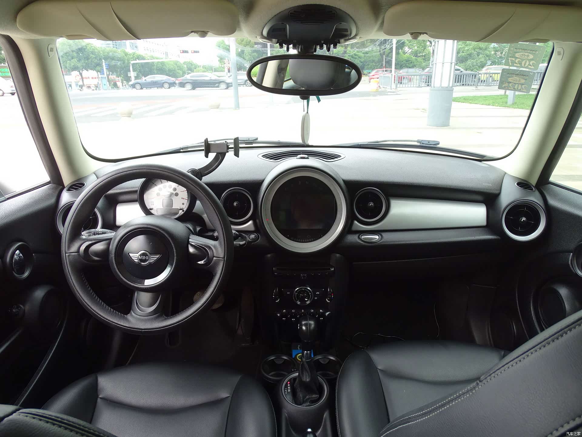 Mini Clubman, 2014 39