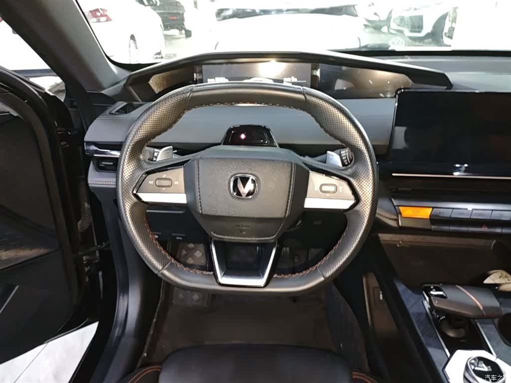 Changan UNI-V, 2023 11