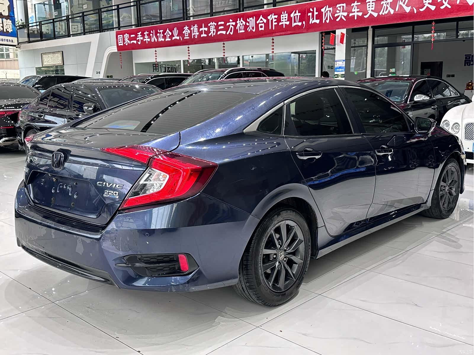 Honda Civic, 2019 7
