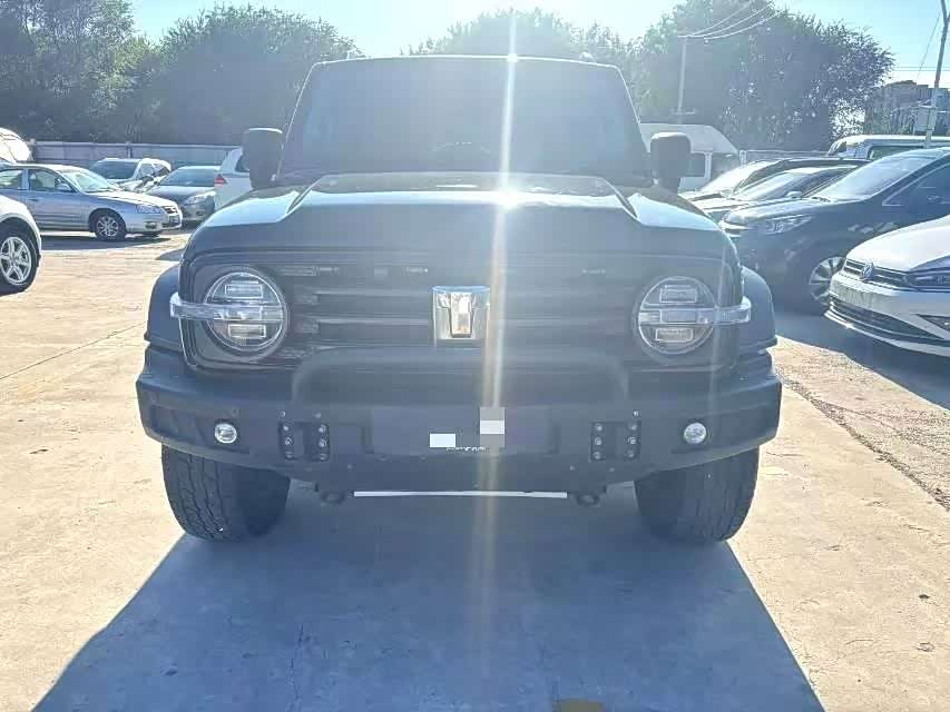 Tank 300 Tank 300