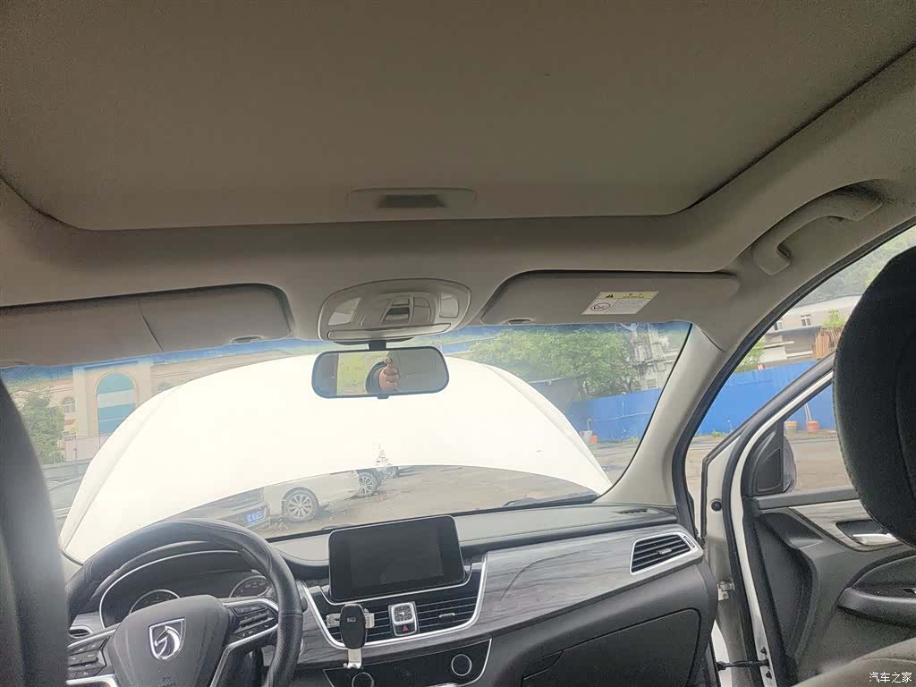 Wuling 730, 2018 15