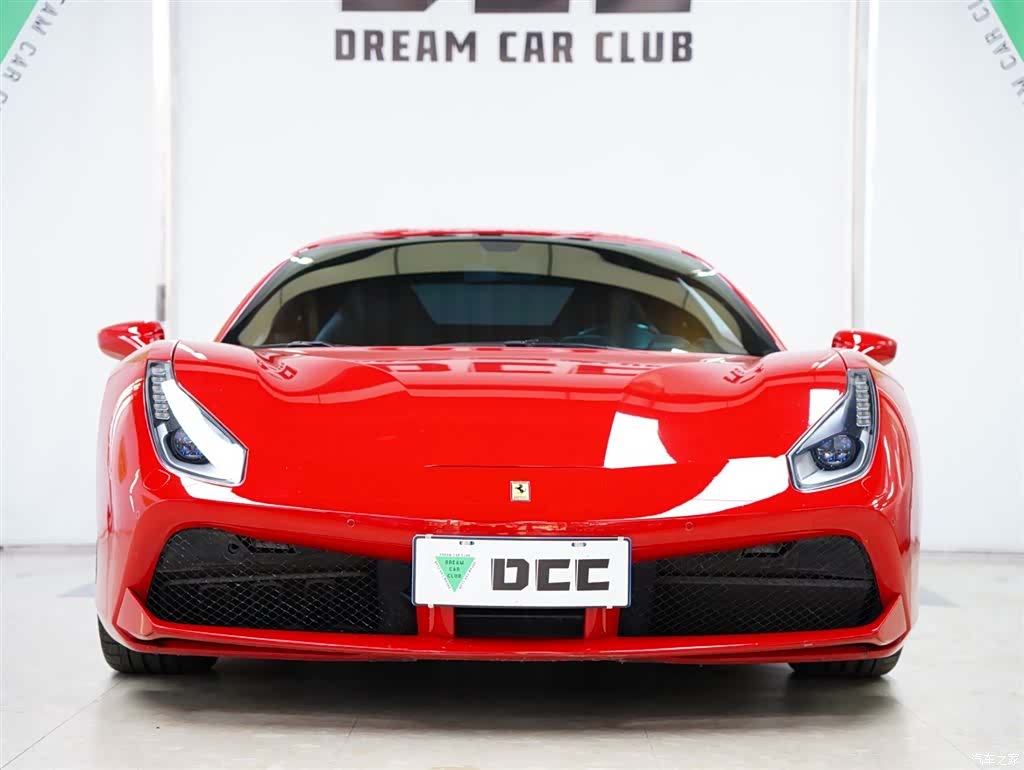 Ferrari 488, 2017 14