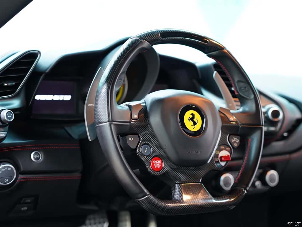 Ferrari 488, 2017 34
