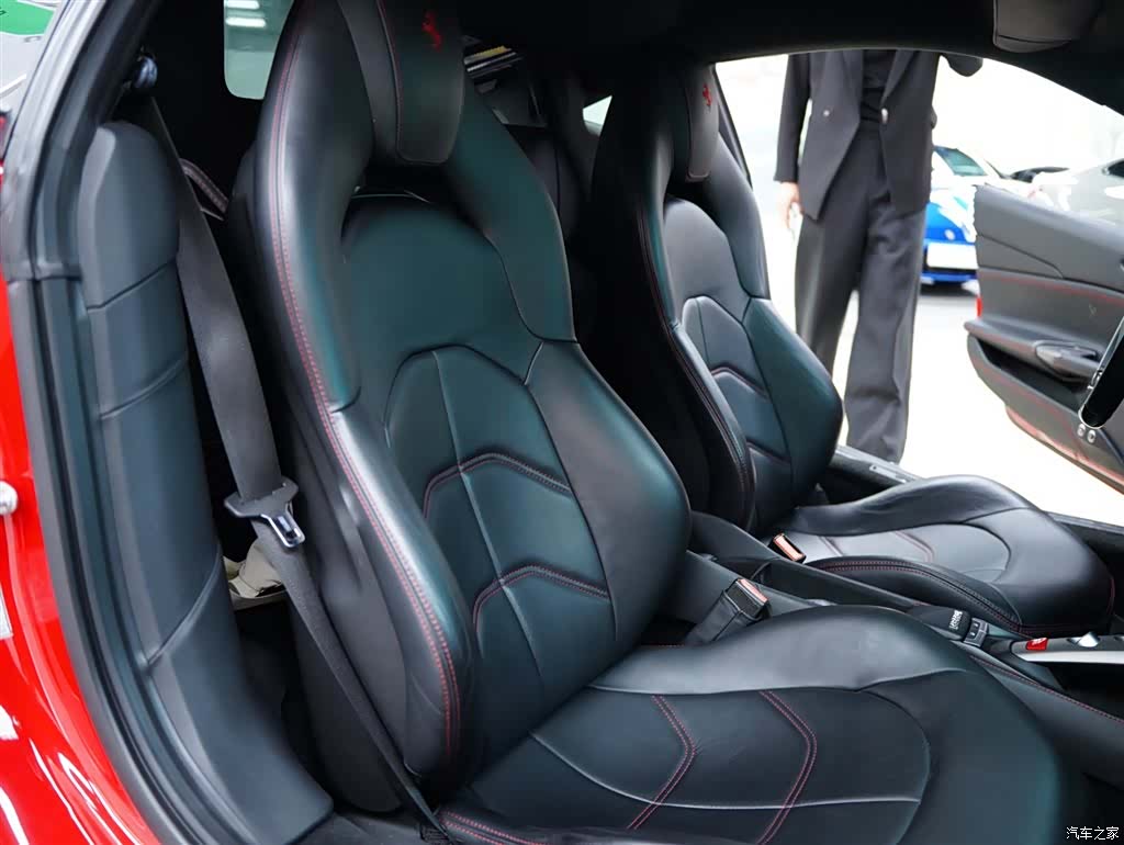 Ferrari 488, 2017 47