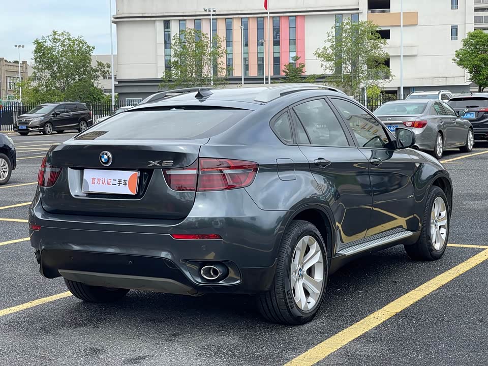 BMW X6