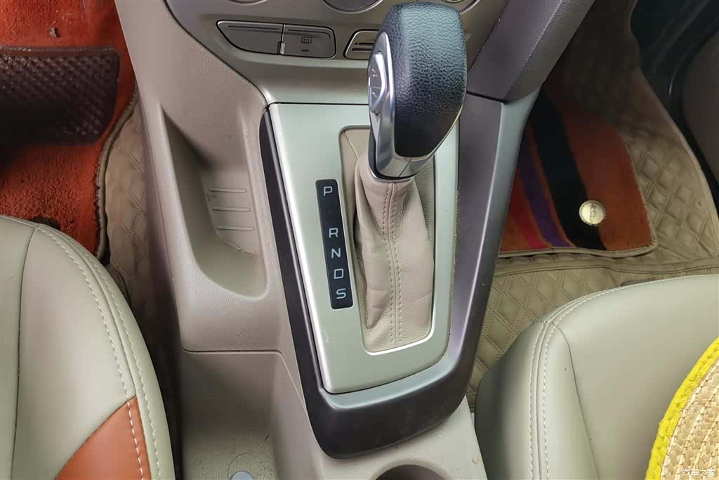 Ford Focus, 2015 16