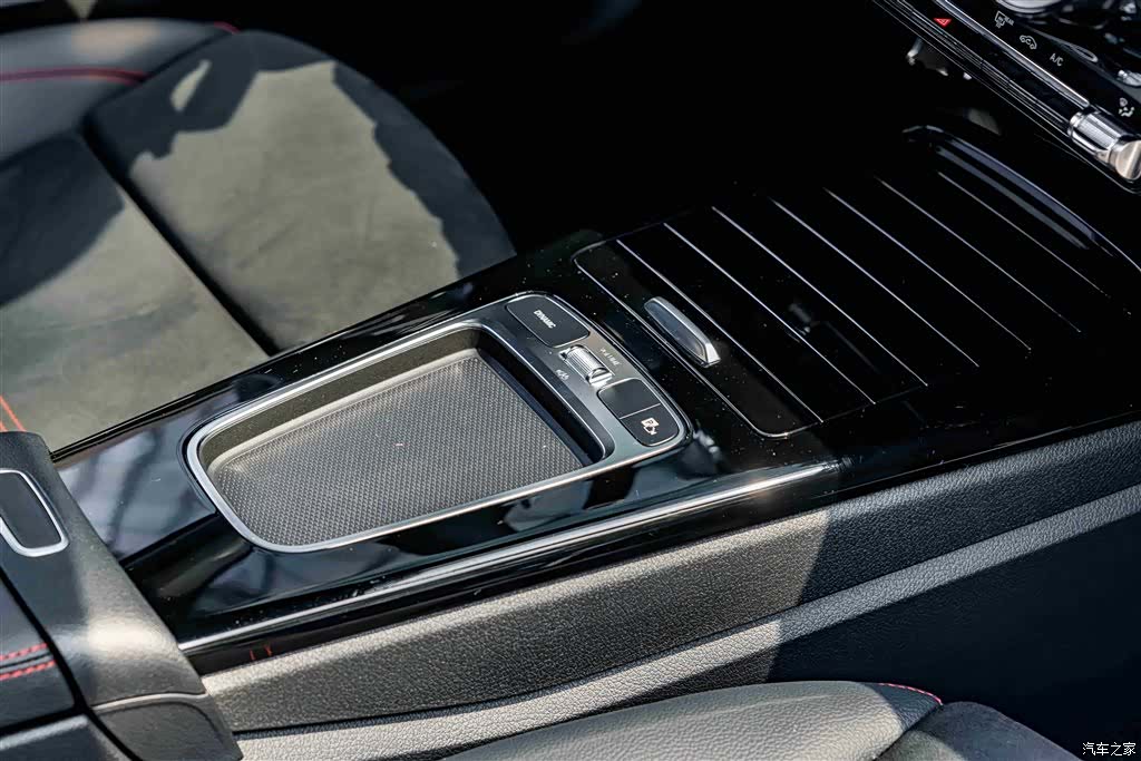 Mercedes-Benz A-Class, 2026 18