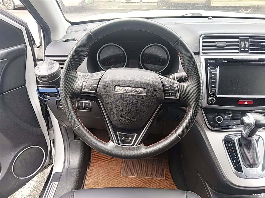 Haval M6, 2018 11
