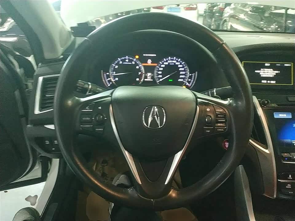 Acura TLX-L