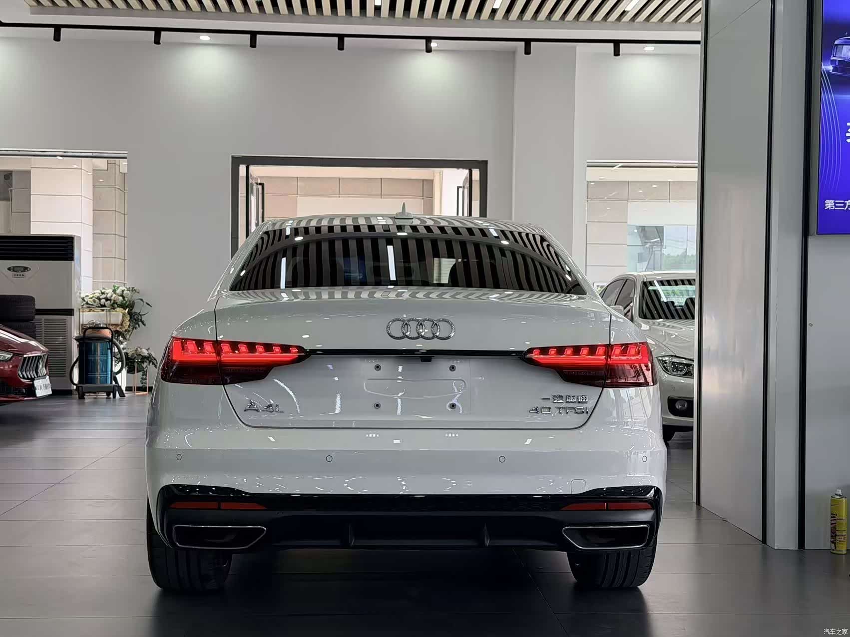Audi A4L, 2024 все фото