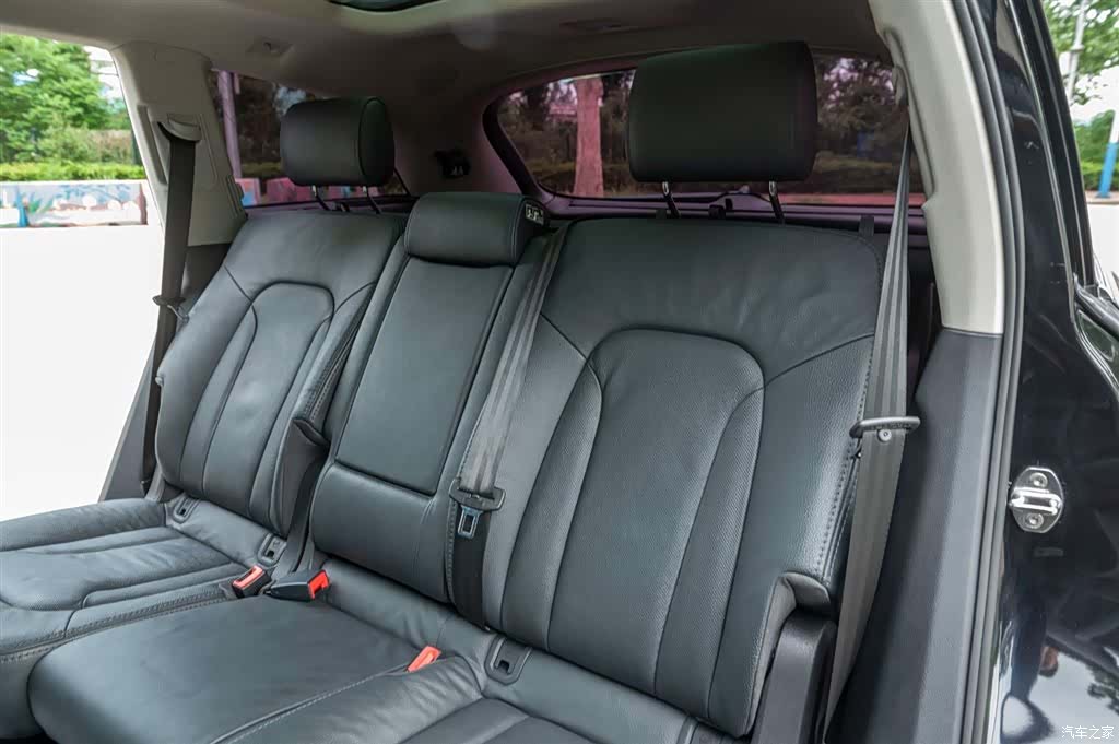 Audi Q7, 2015 46