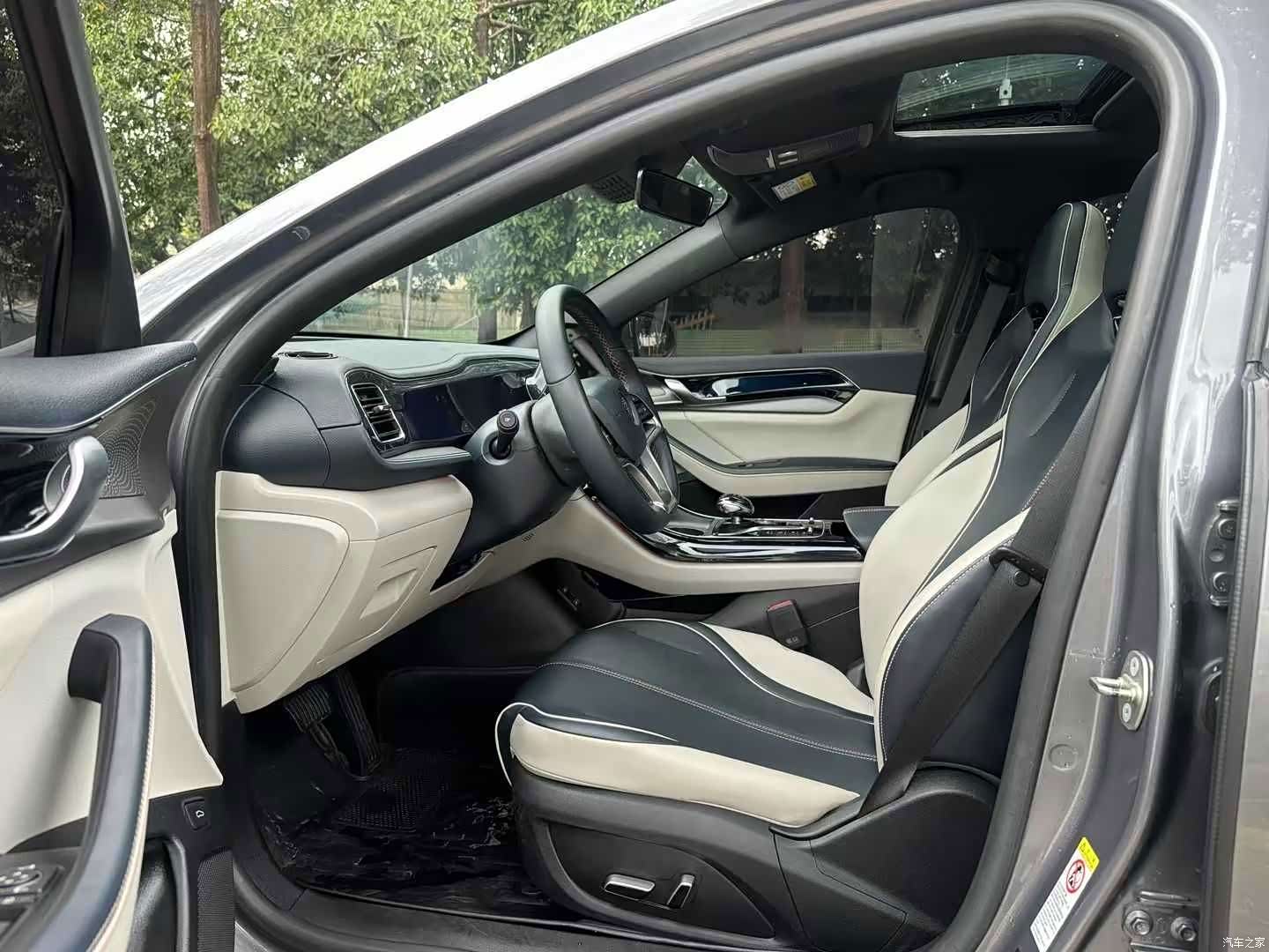 BYD Qin, 2023 все фото