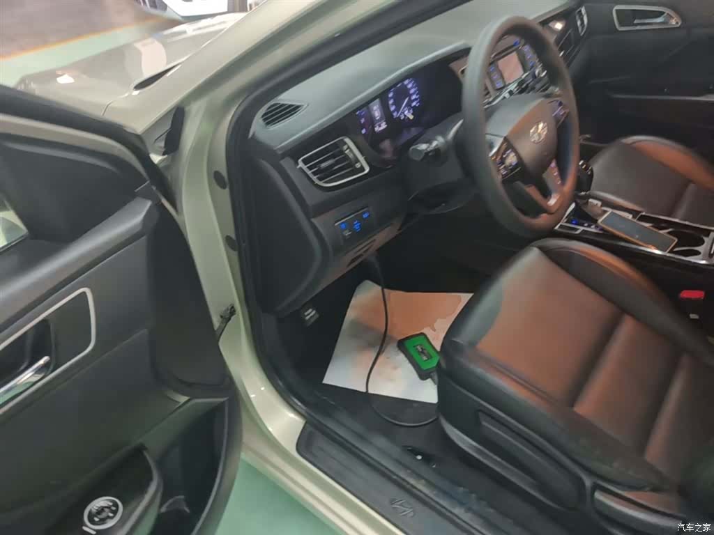 Hyundai GLS, 2016 16