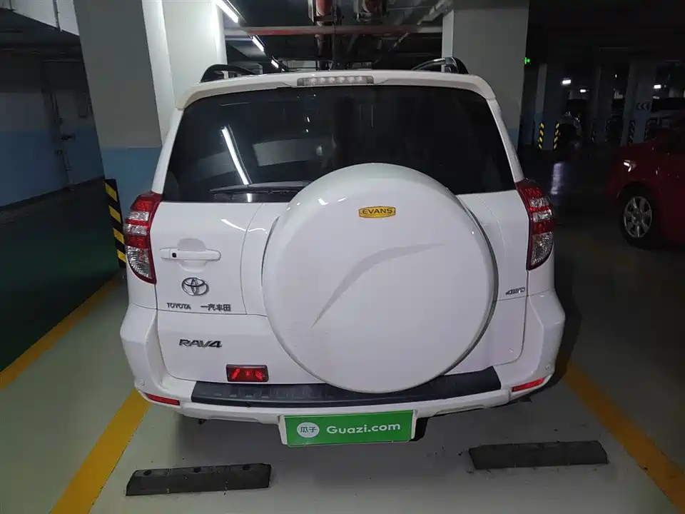 Toyota RAV4 Rongfang