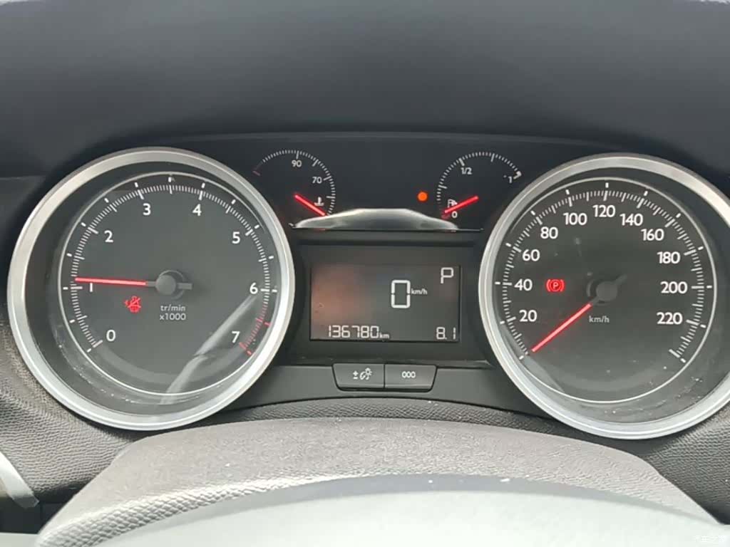 Peugeot 408, 2016 12