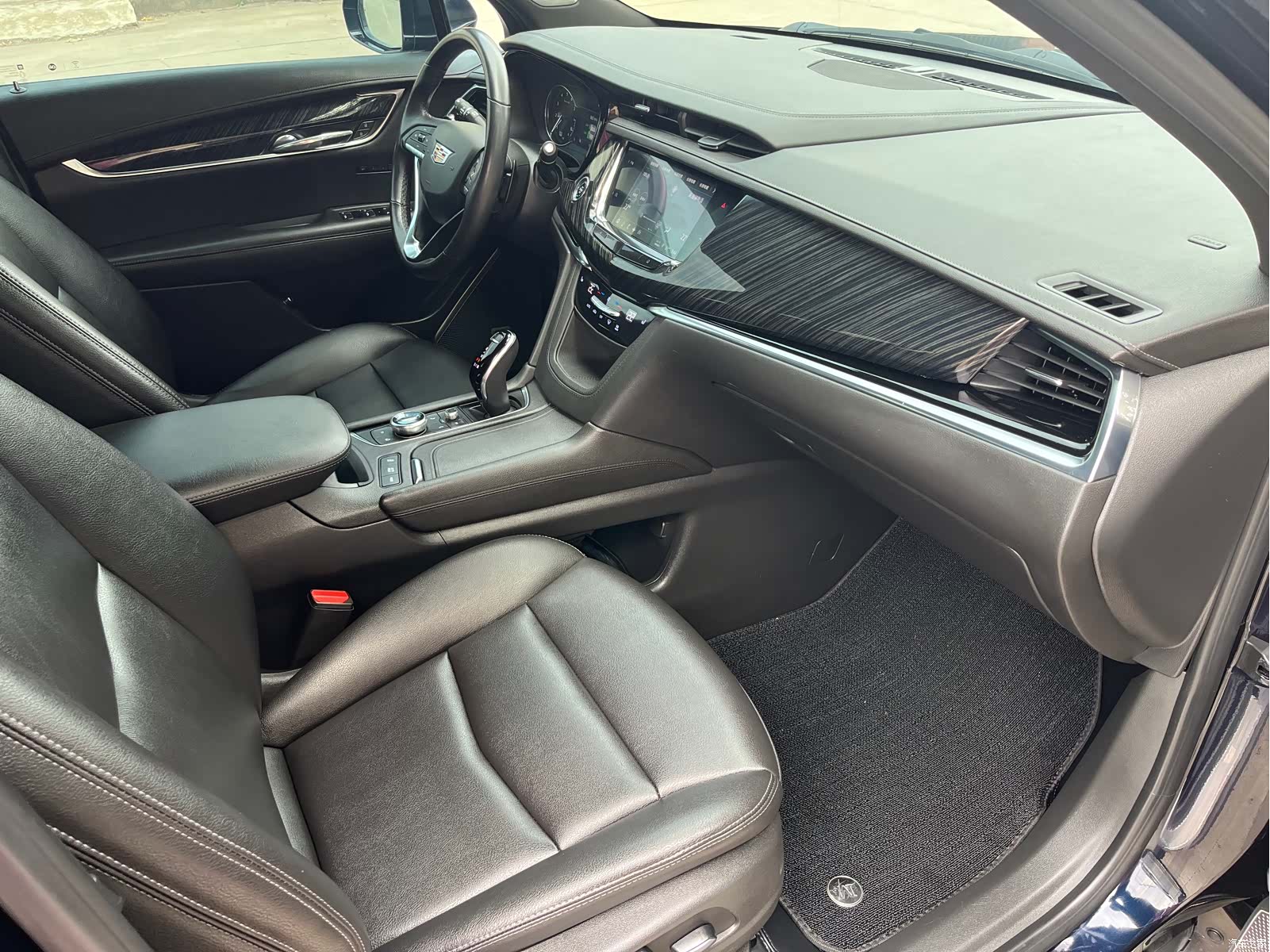 Cadillac XT6, 2022 9