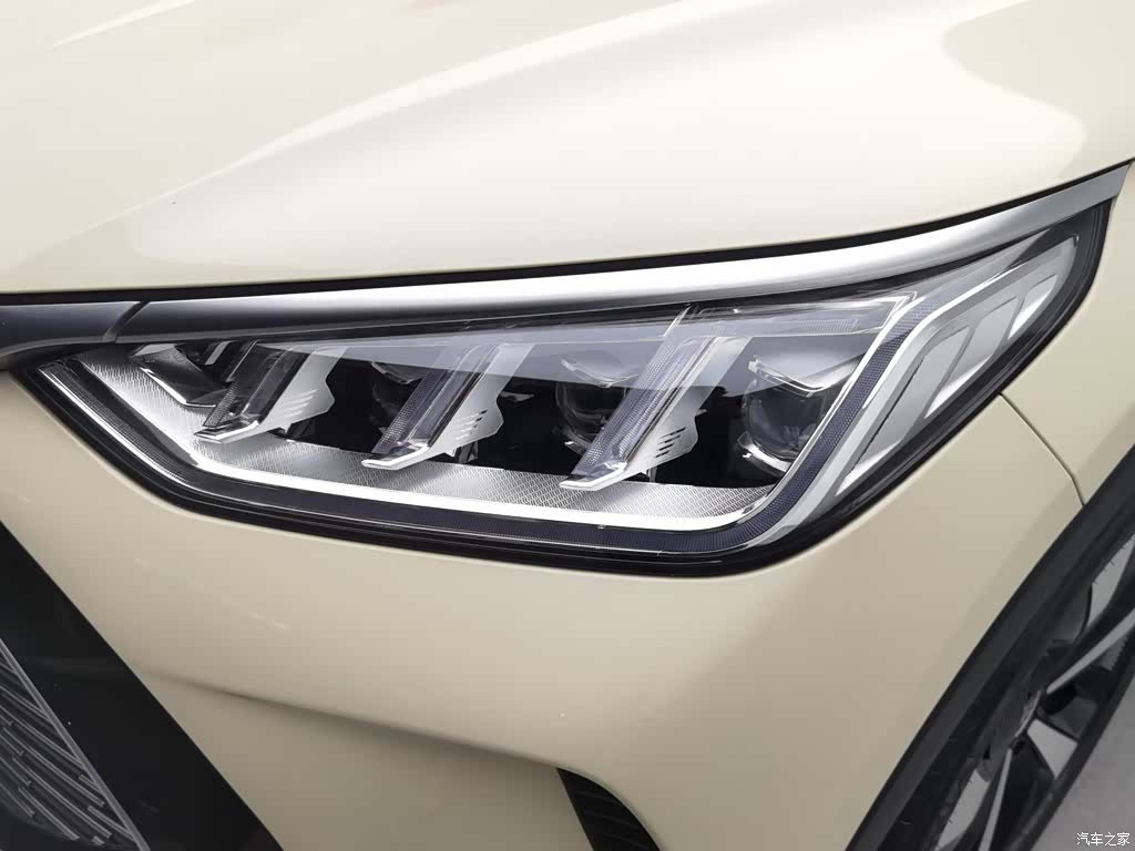 BYD Song, 2022 7