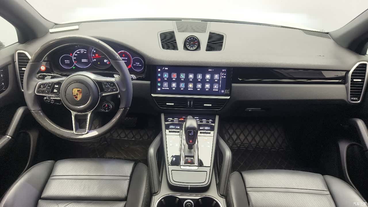 Porsche Cayenne, 2023 10