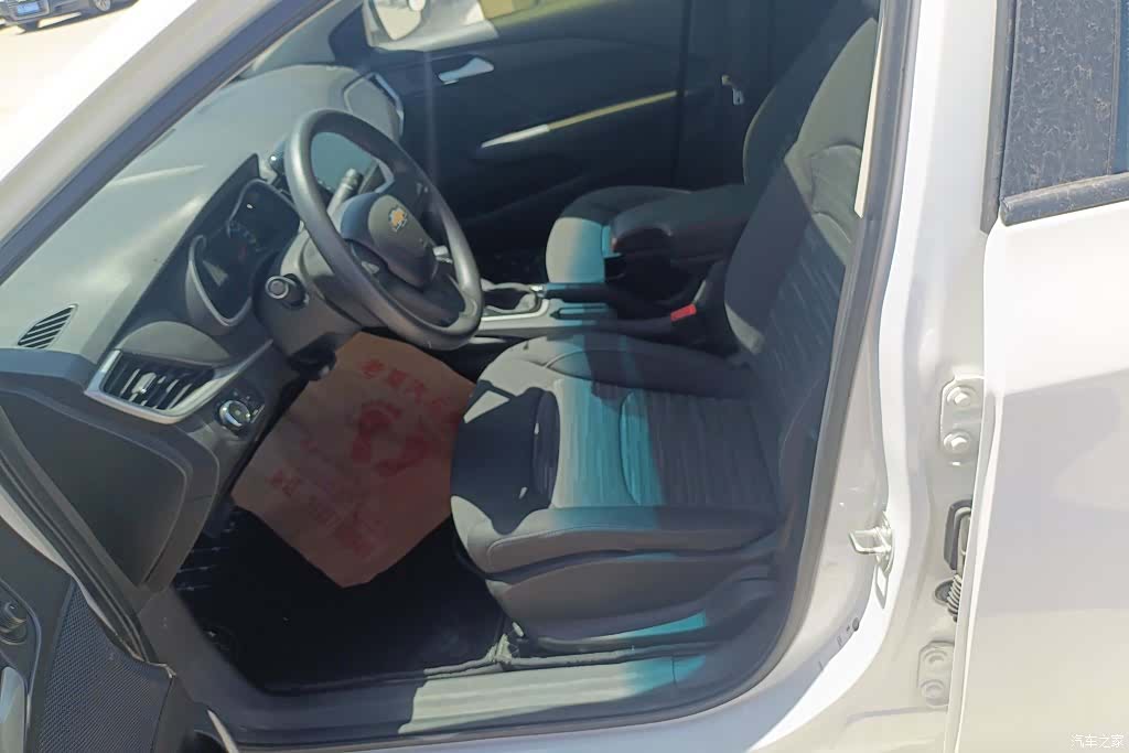 Chevrolet 320, 2018 9