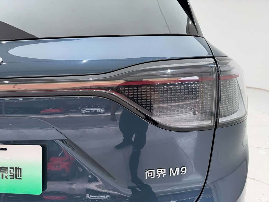 AITO M9, 2024 10