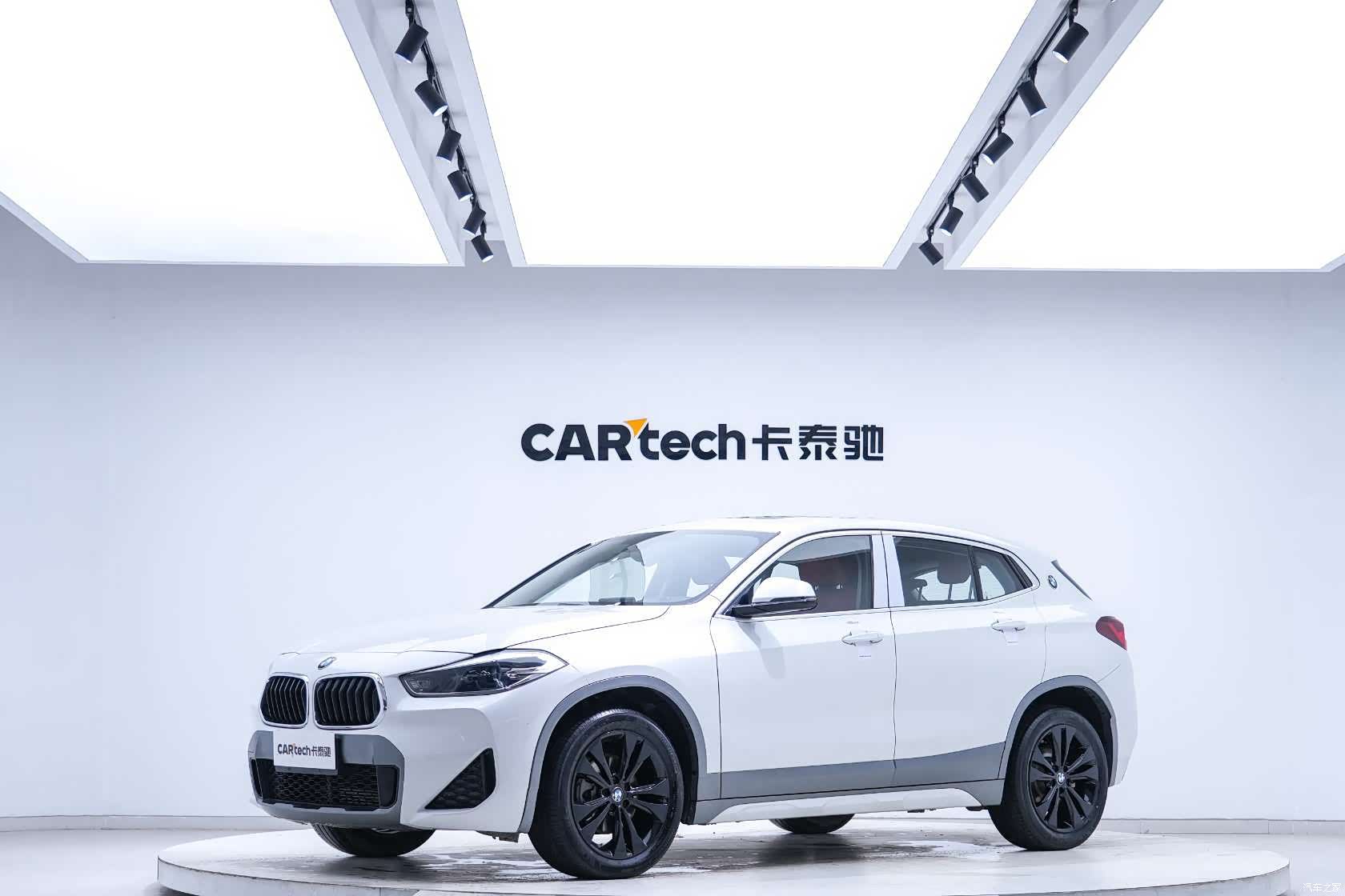 BMW X2, 2021 1