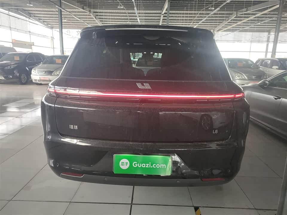 Li Auto Ideal L8