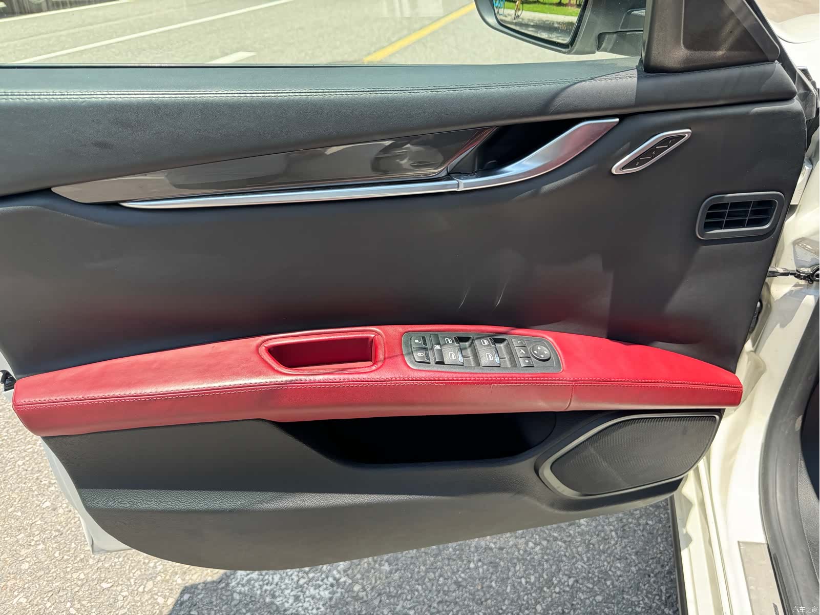 Maserati Ghibli, 2020 4