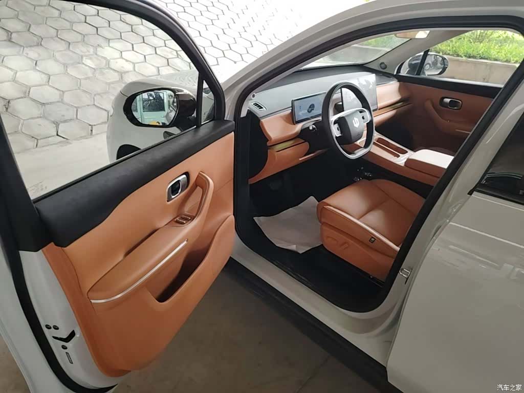 Leapmotor C10, 2026 16
