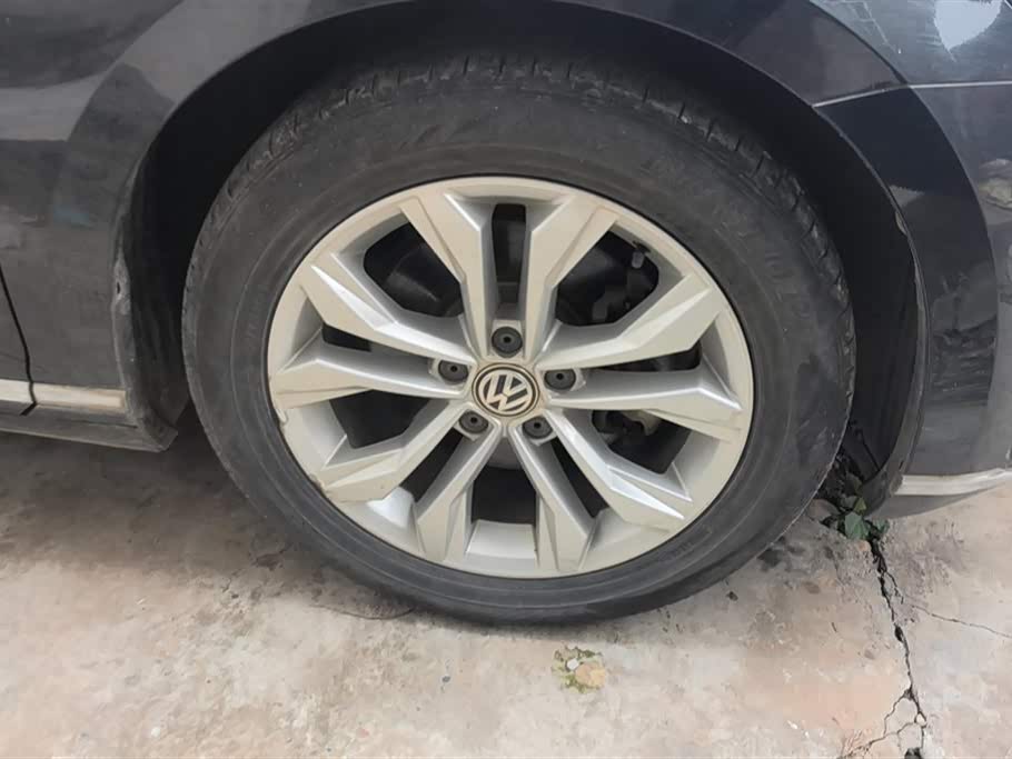 Volkswagen Magotan