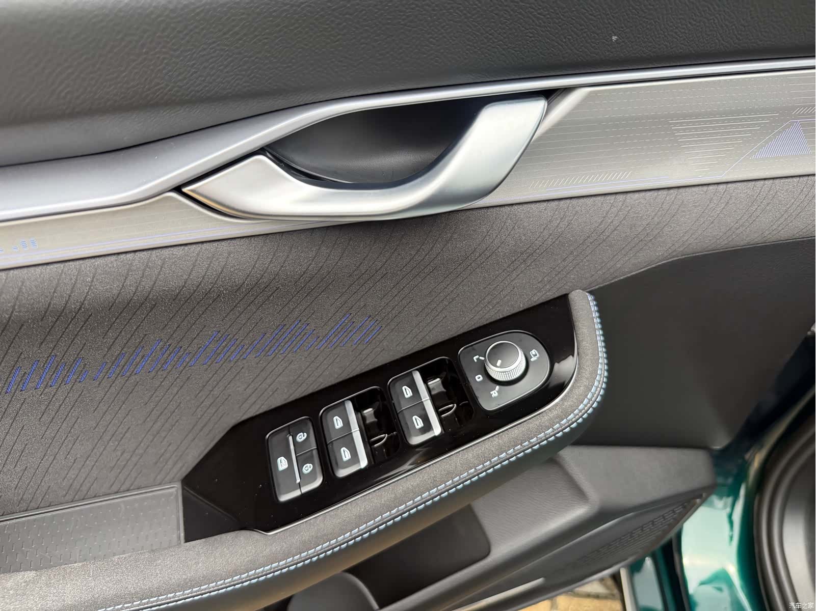 Geely Preface, 2025 14