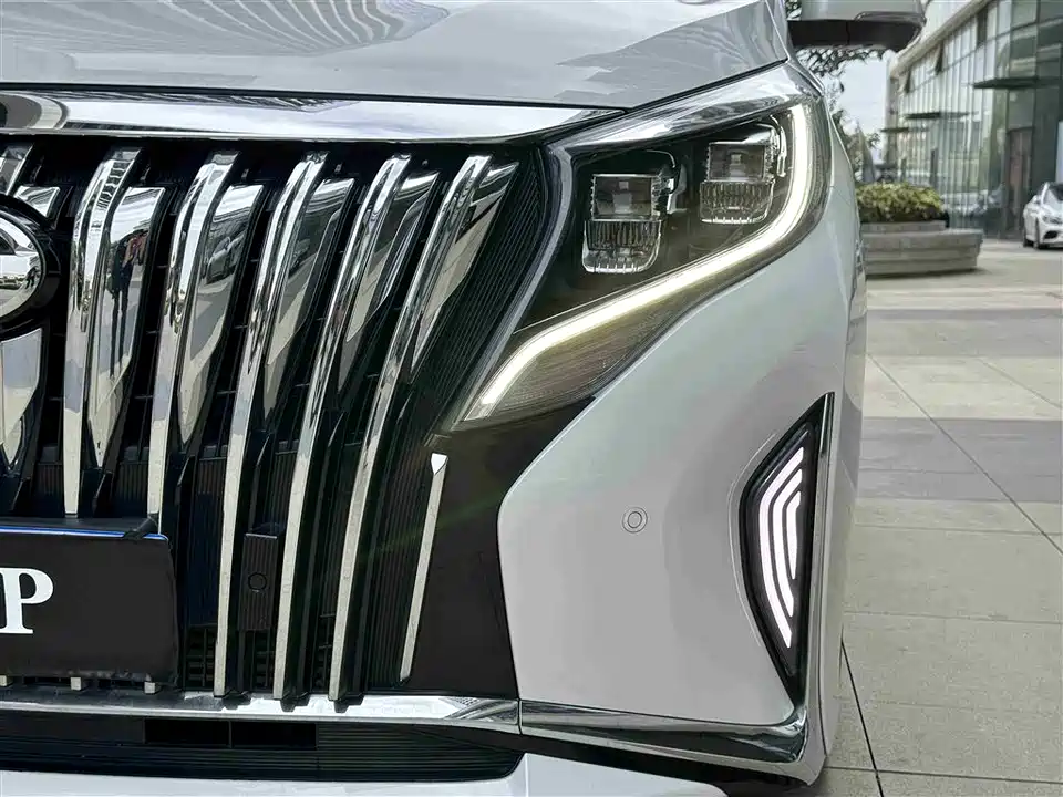 Trumpchi Trumpchi M8