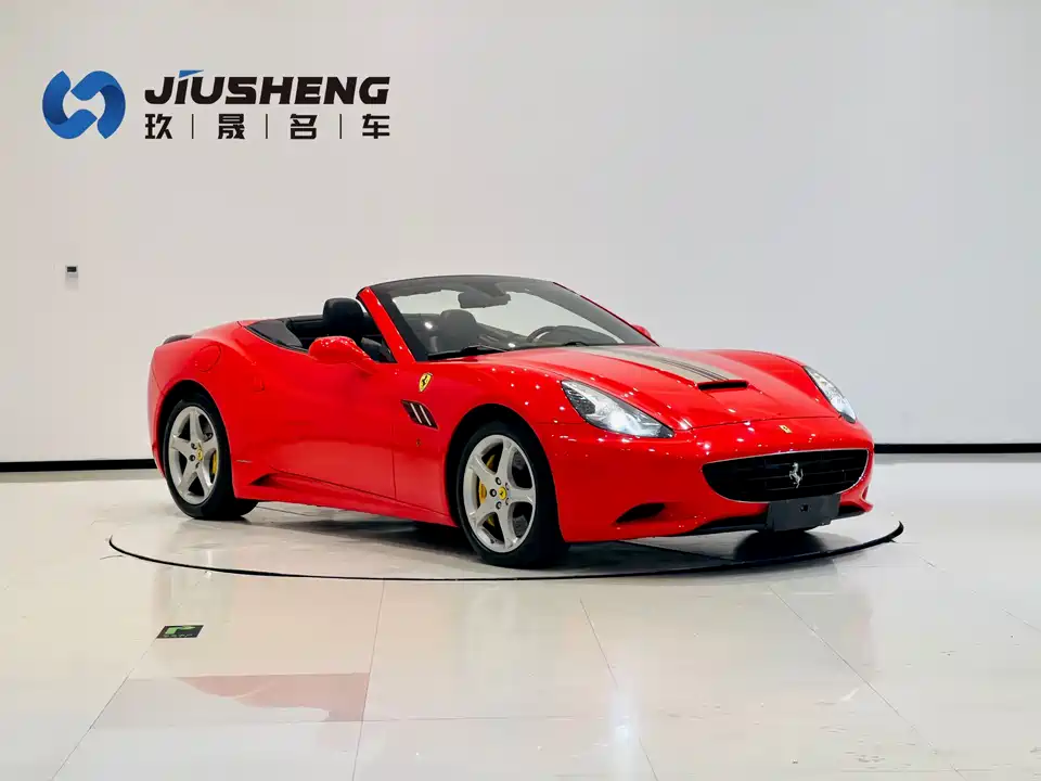 Ferrari California T