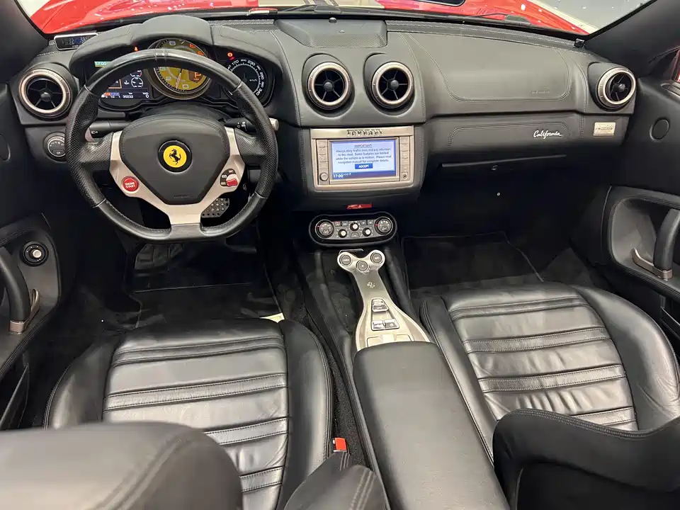 Ferrari California T