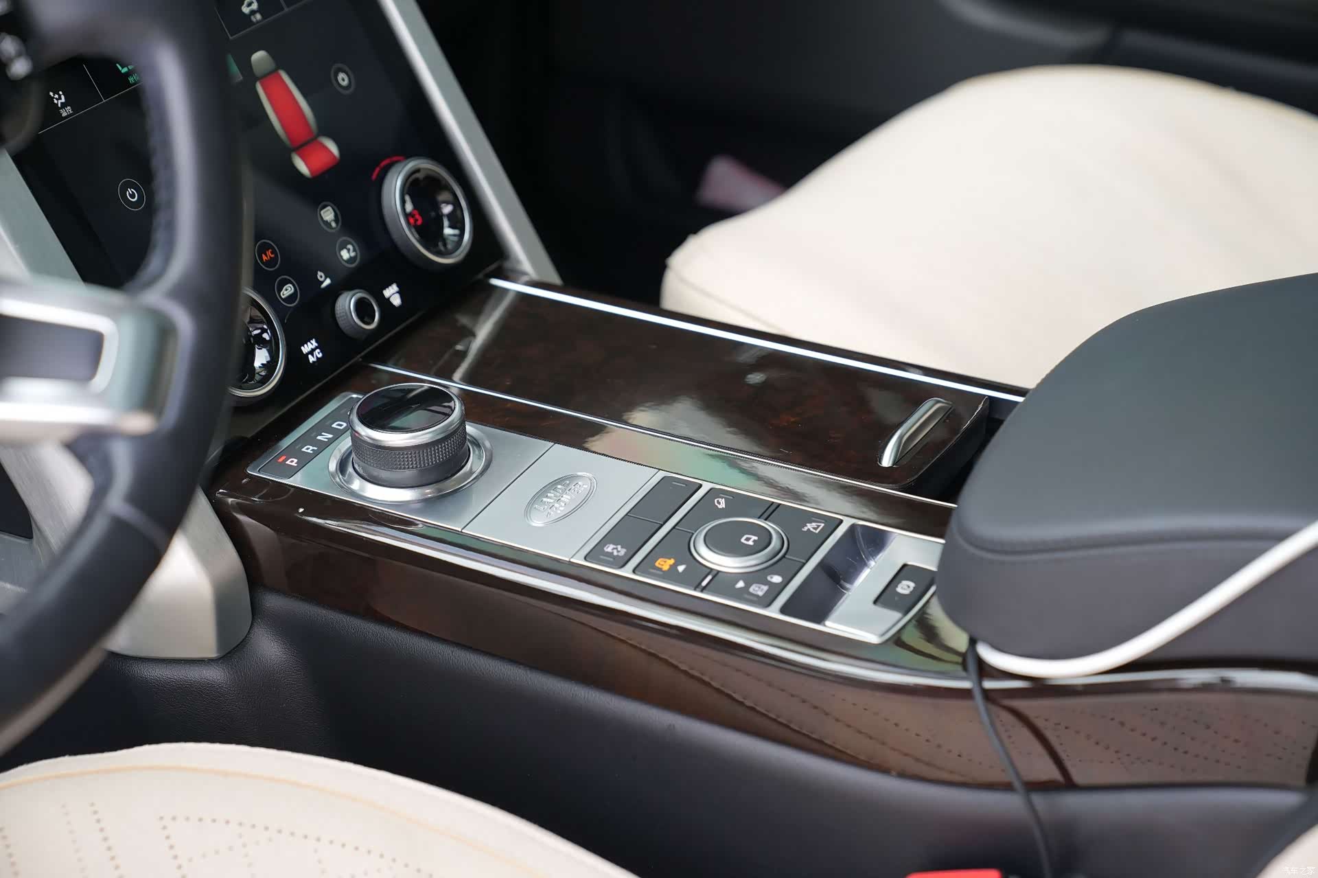 Land Rover Range Rover, 2022 11