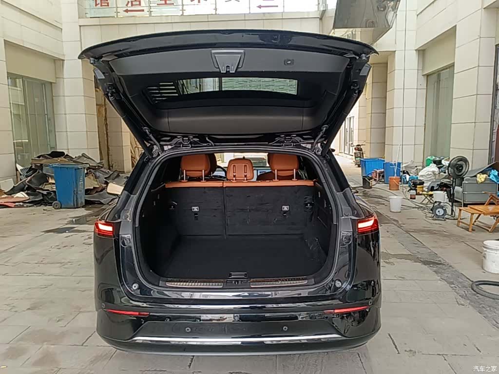 Xpeng G9, 2024 19