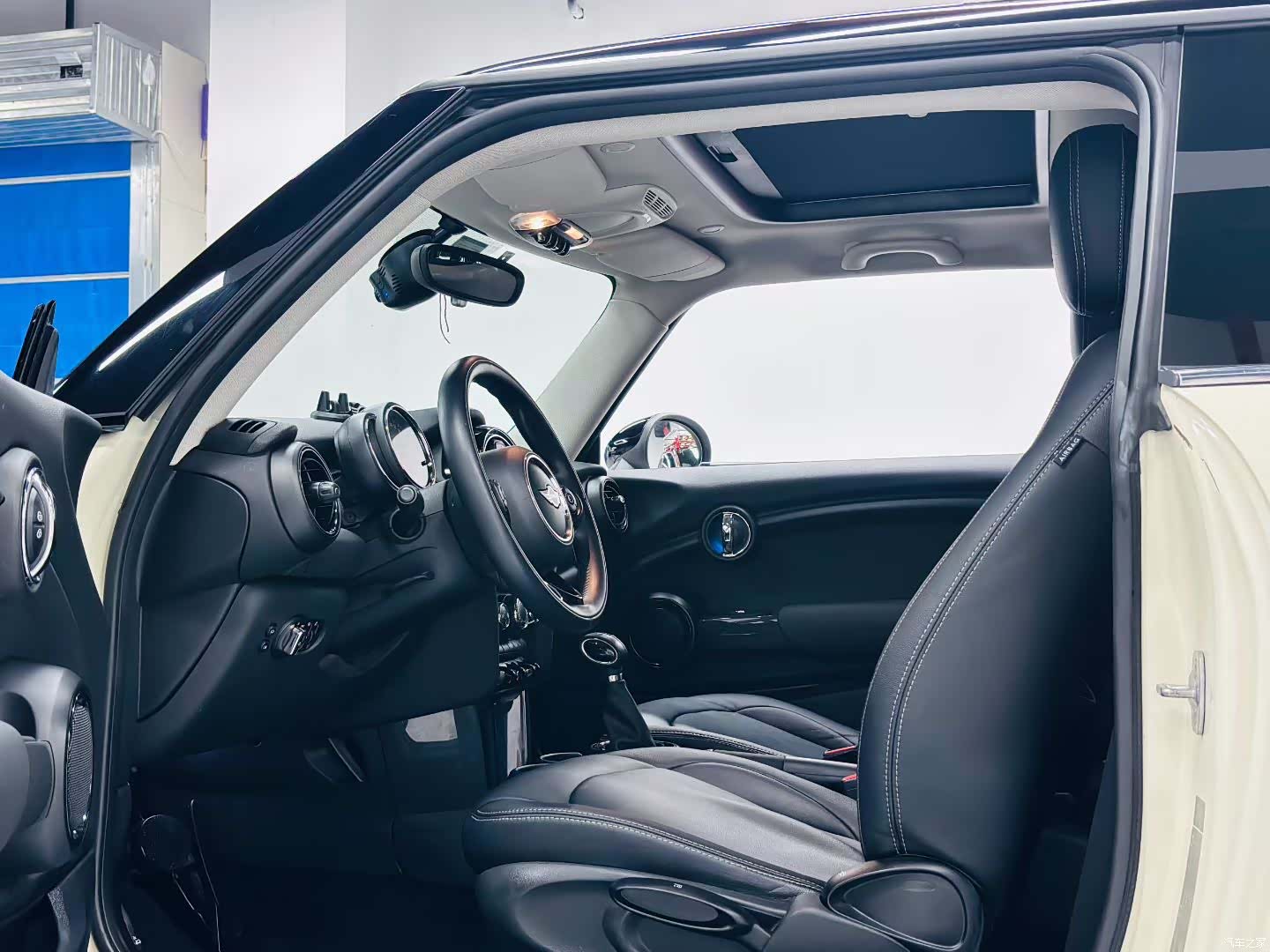 Mini Cooper, 2014 4