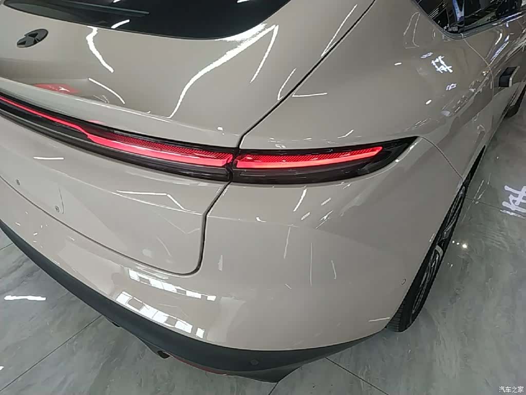NIO ET5, 2024 8