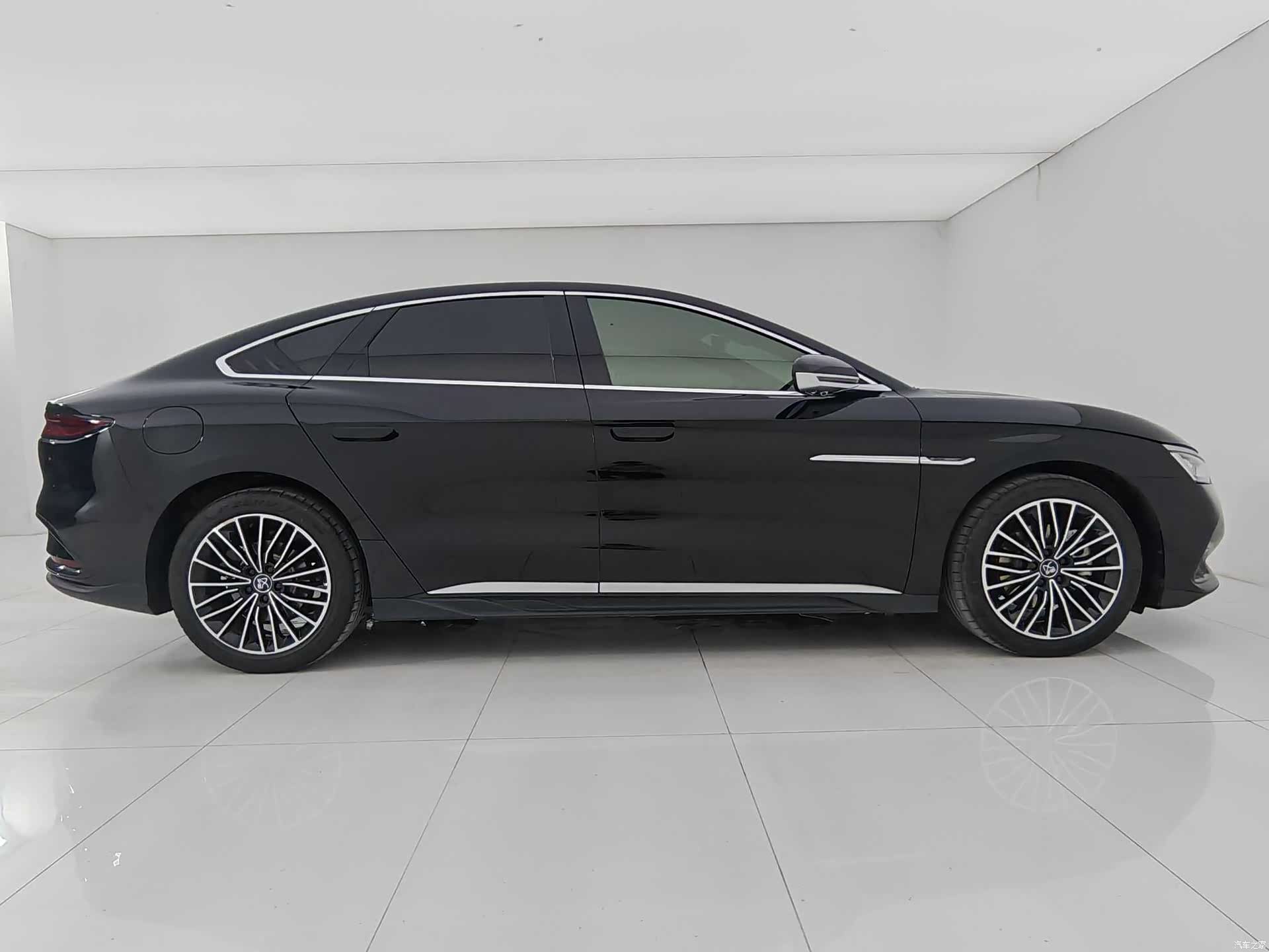 BYD Han, 2024 22