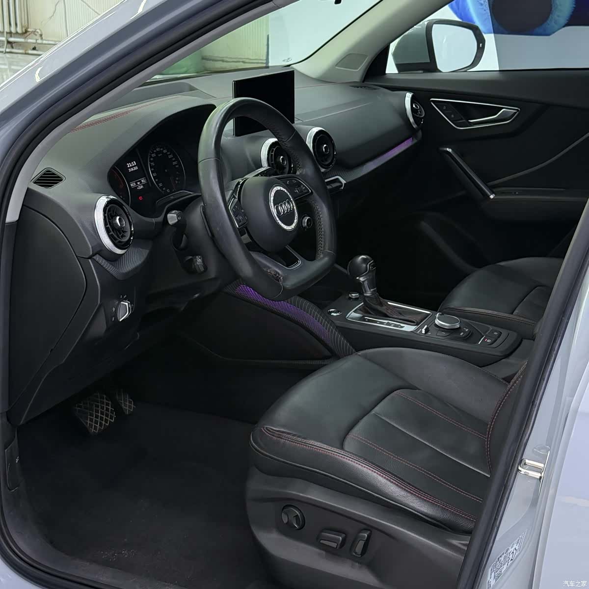 Audi Q2L, 2022 7