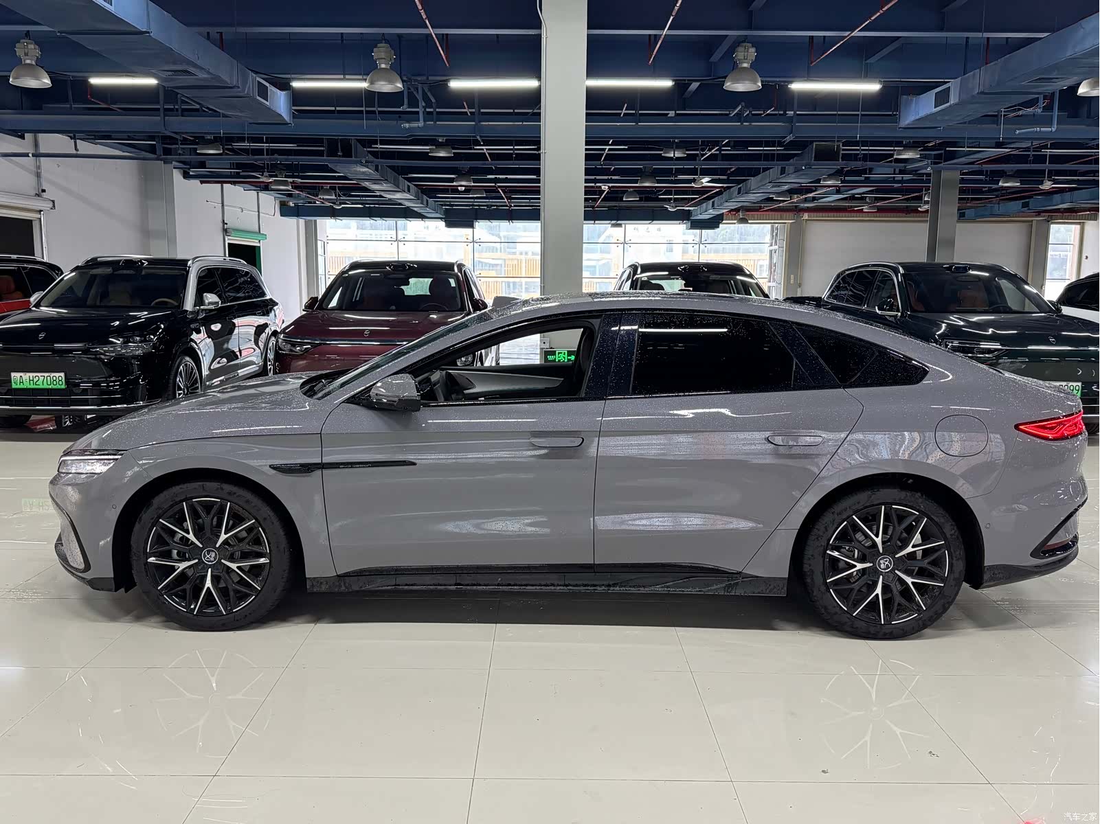 BYD Han, 2025 3