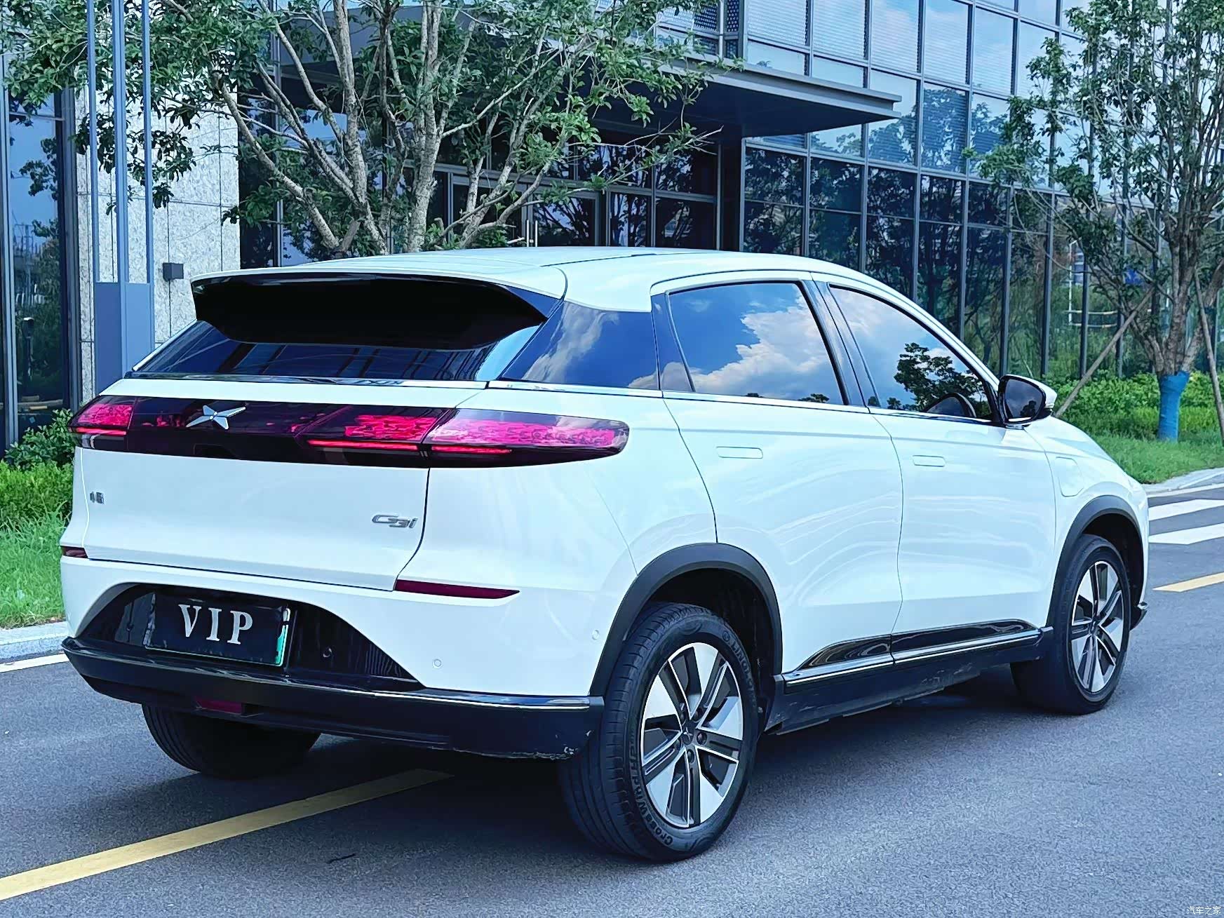 Xpeng G3i, 2022 9