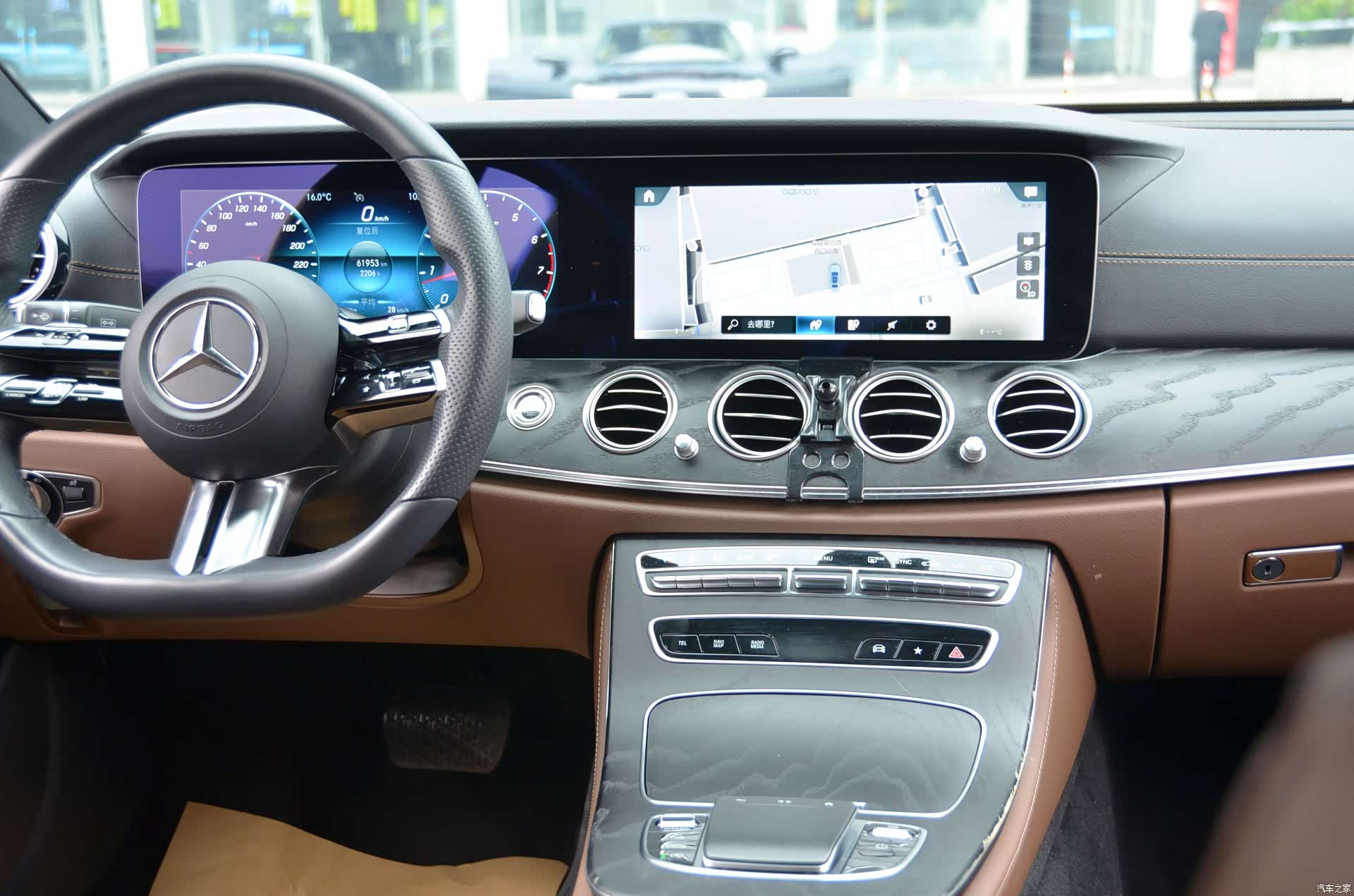 Mercedes-Benz E-Class, 2021 18