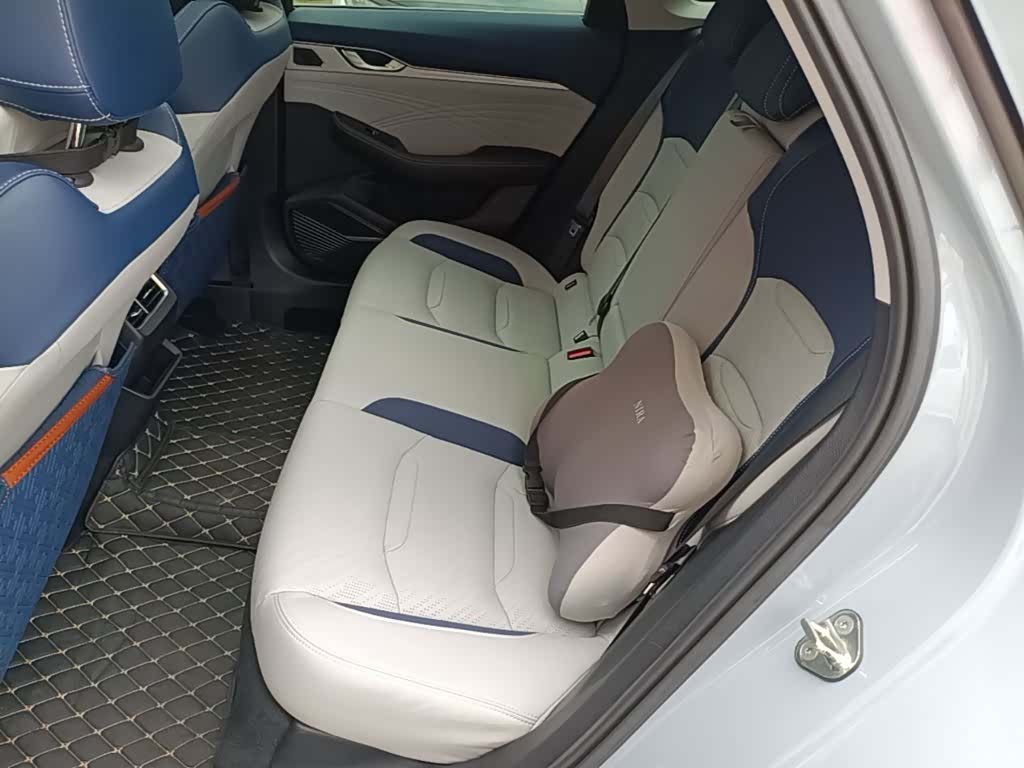 Geely Preface, 2023 17