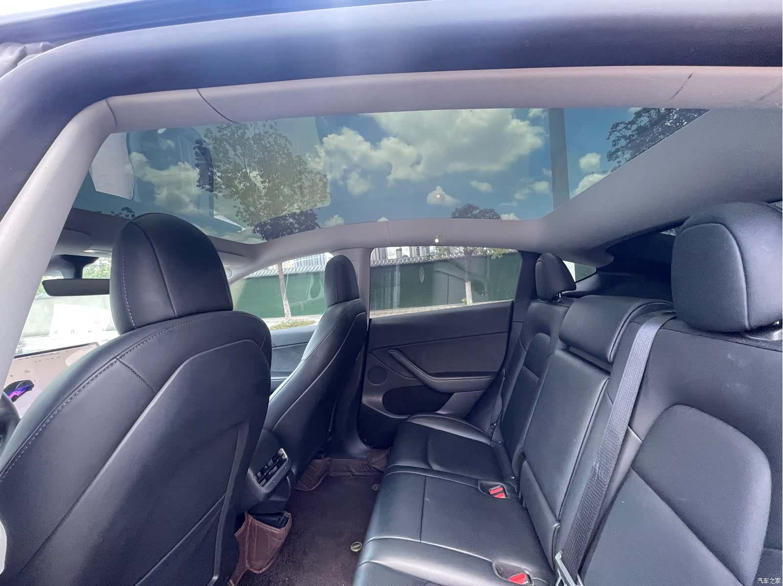 Tesla Model Y, 2021 8