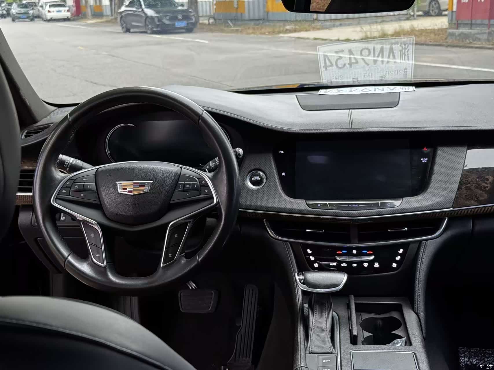 Cadillac CT6, 2016 4