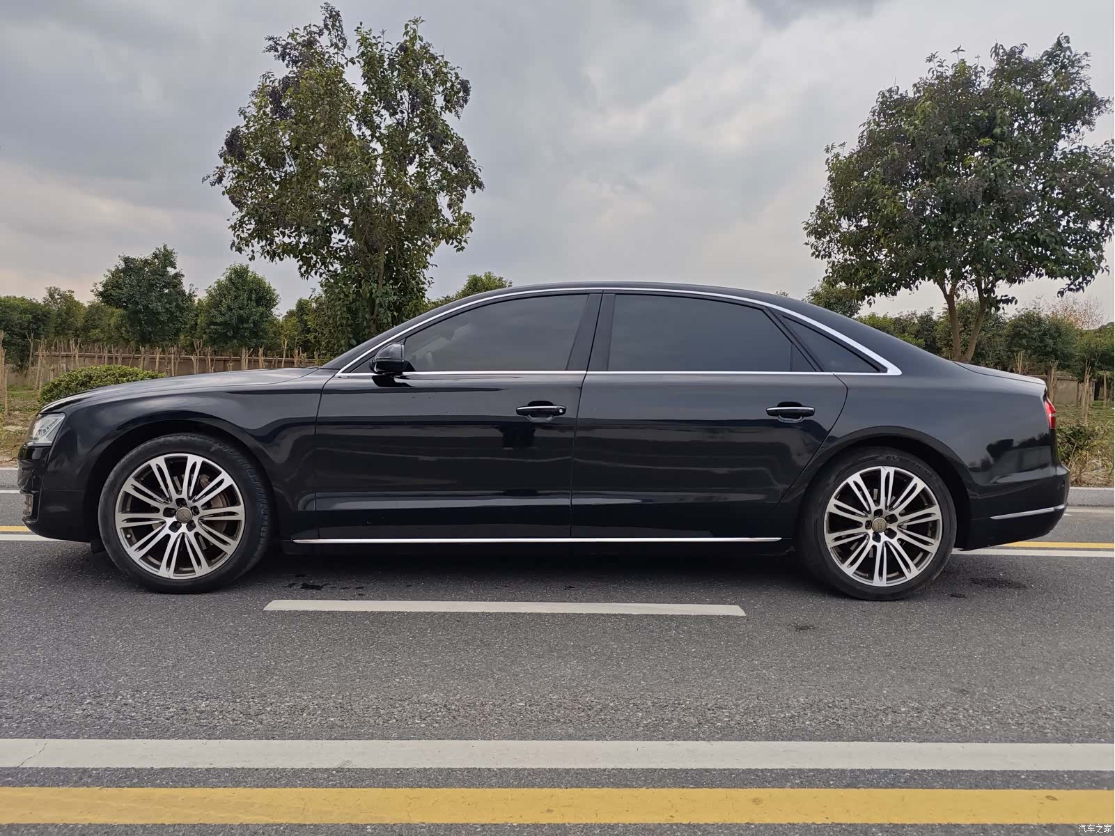 Audi A8L, 2016 3