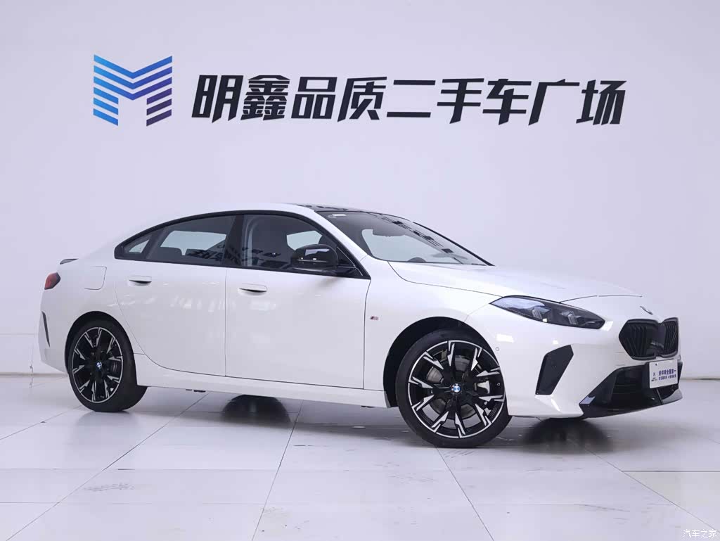 BMW 2 Series, 2025 все фото