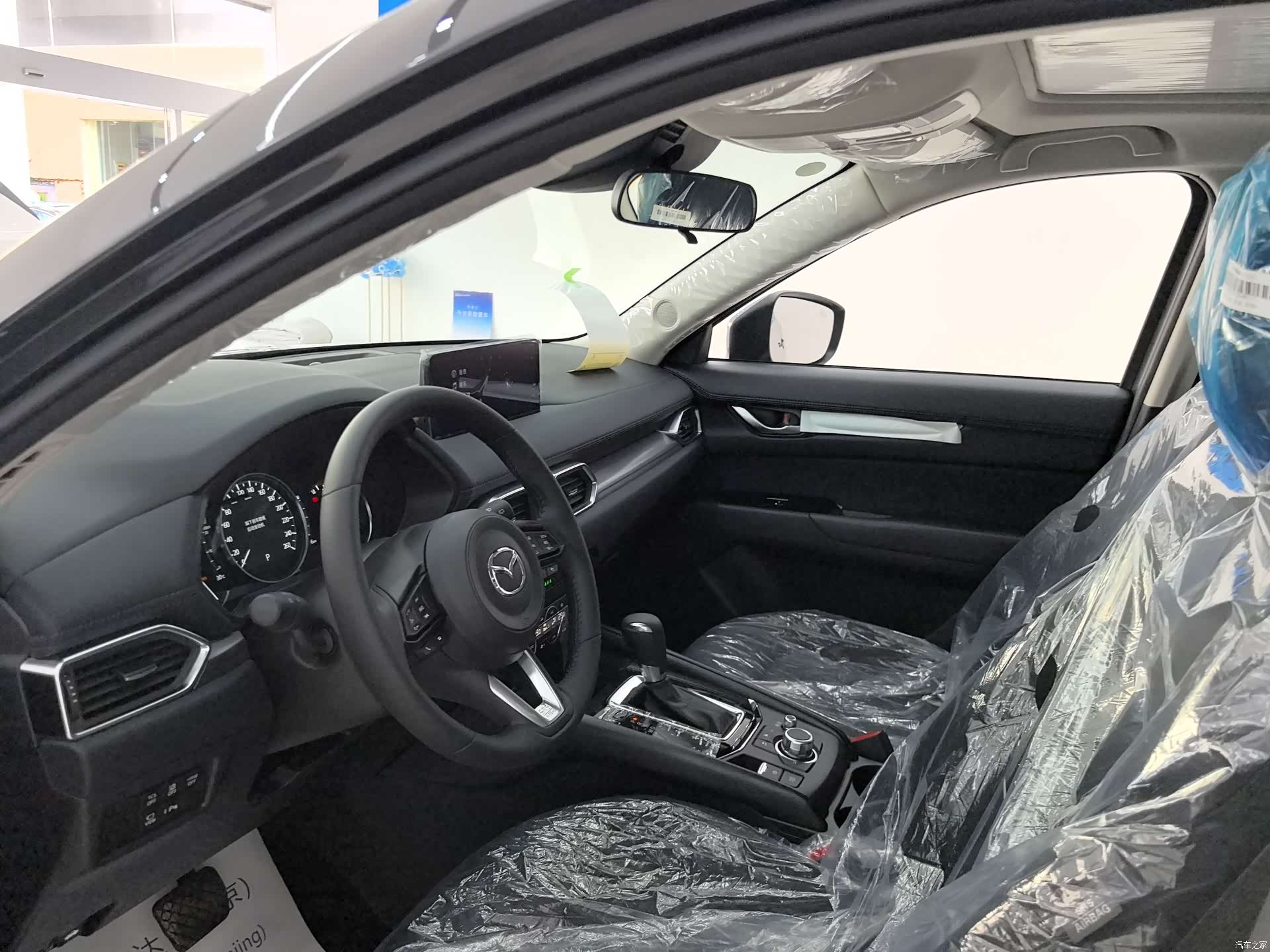 Mazda CX-5, 2025 6