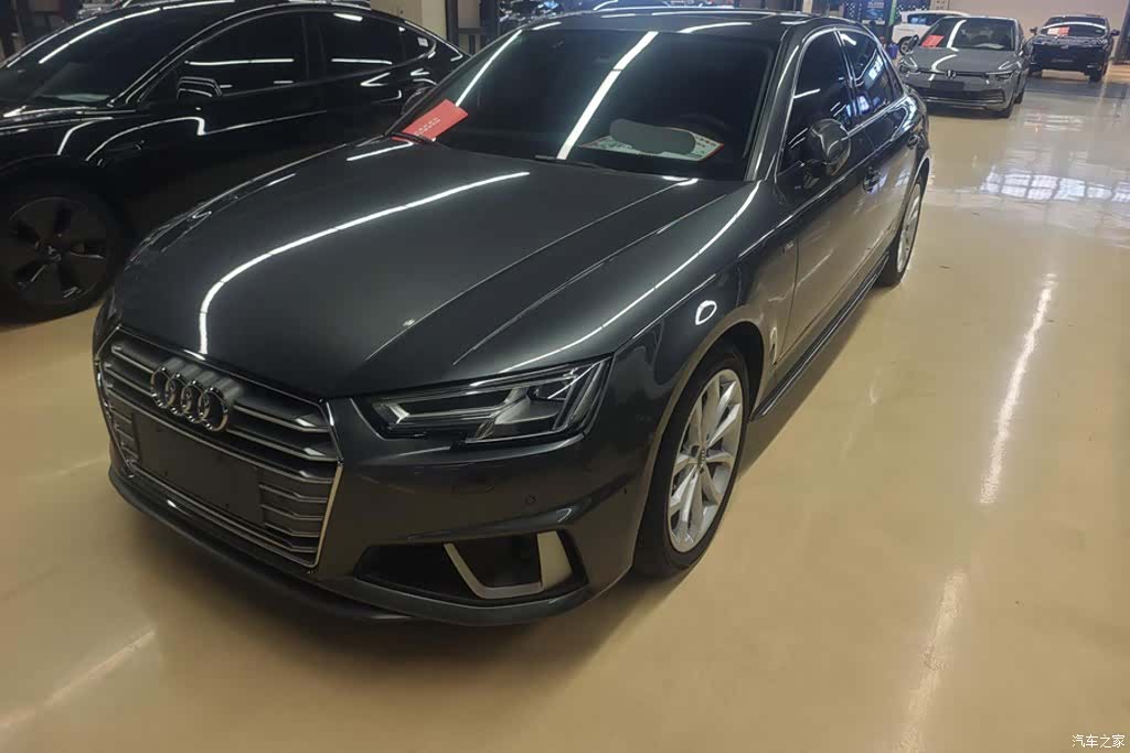 Audi A4L, 2019 1
