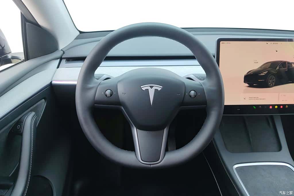 Tesla Model Y, 2024 15